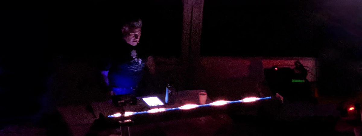 Dave Sine Wave demonstration inthe dark