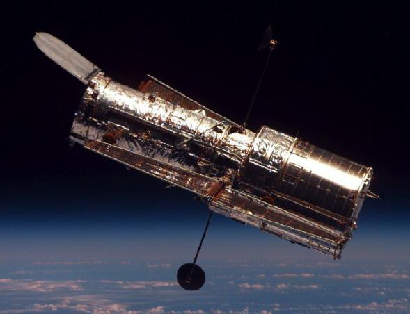 hst in orbit small